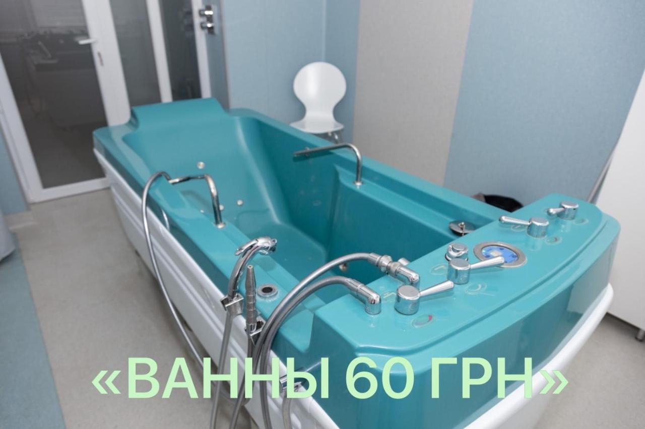 Truskavets 365 Hotel Luaran gambar