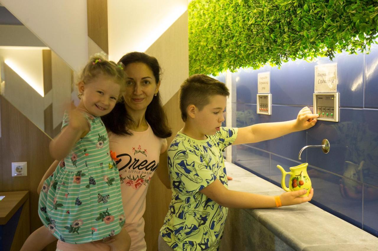Truskavets 365 Hotel Luaran gambar