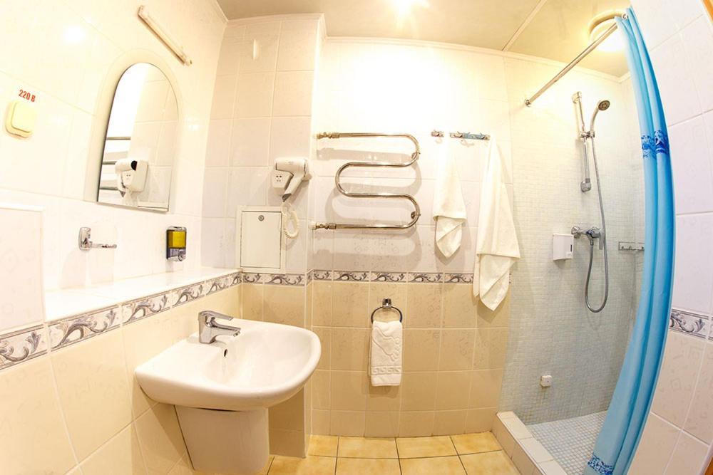 Truskavets 365 Hotel Luaran gambar